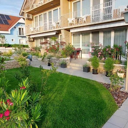 Siesta Apartmanház Balatonfüred Exterior foto